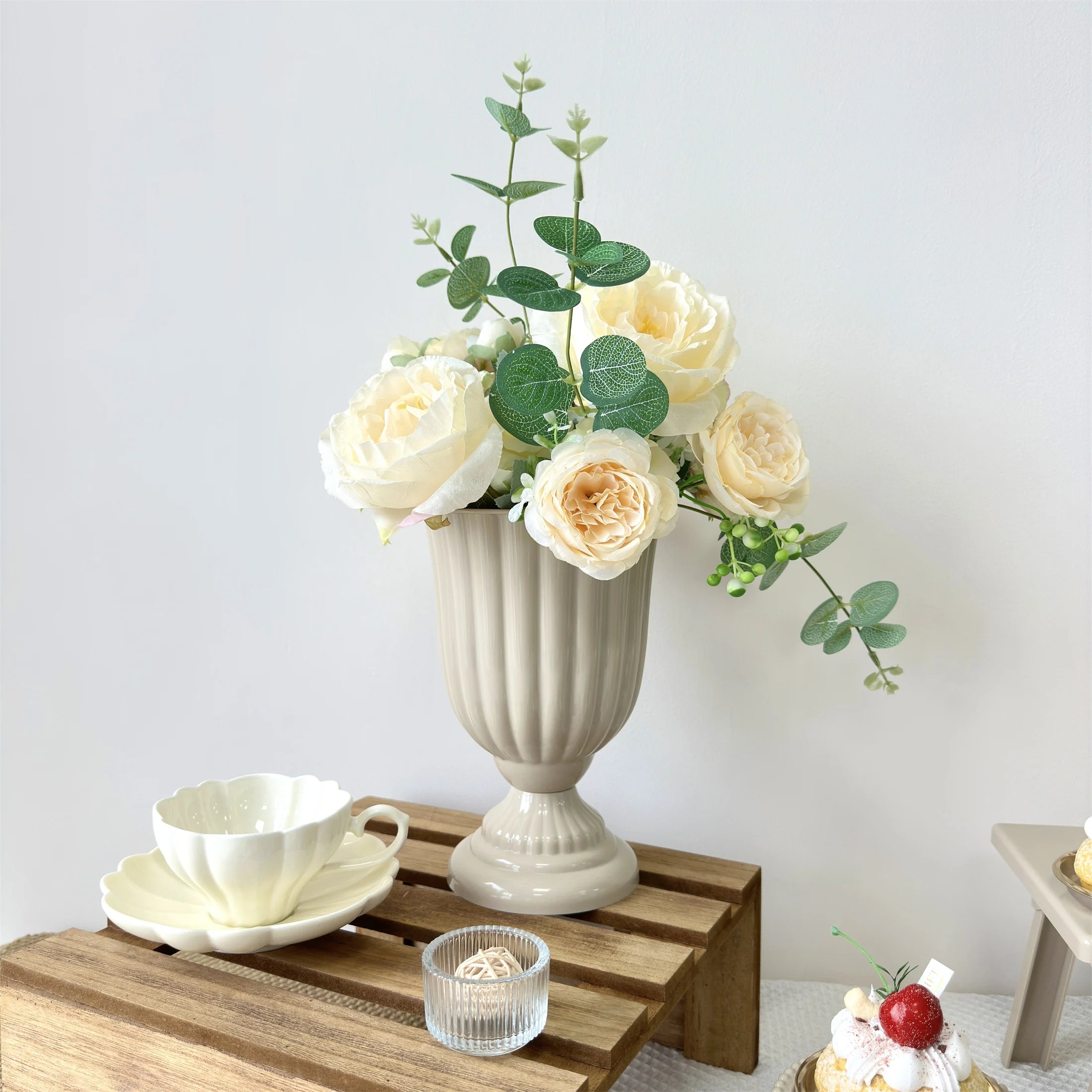 1Pc Retro color Flower vase Arrangement Pots for Centerpiece Table Decorations Plastic Vase Home Decor for Home Wedding Party